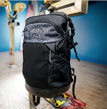 Charger l'image dans la galerie, Mission Surf Wet/Dry Backpack 30L X Mayhem