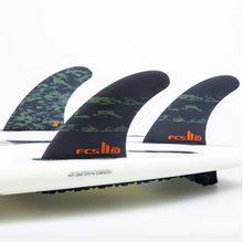 Charger l'image dans la galerie, FCS II Julian Wilson PC AirCore Tri Fins (MEDIUM)