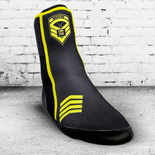 Charger l'image dans la galerie, CHAUSSON SURF WETTY 5MM WARRIOR POLAIRE YELLOW